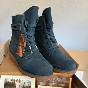 Bearpaw Krista Blue 9M